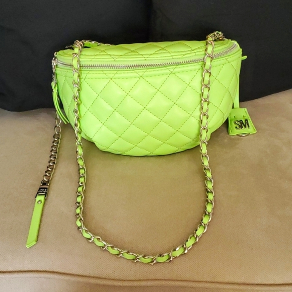 Steve Madden Neon Green Quilted Crossbody Belt Bag with Coin Pouch - Picture 8 of 10